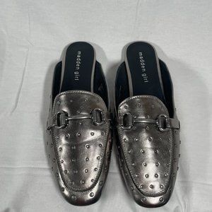 NIB Madden Girl Miloo, 1/2 loafer, pewter size 7.5